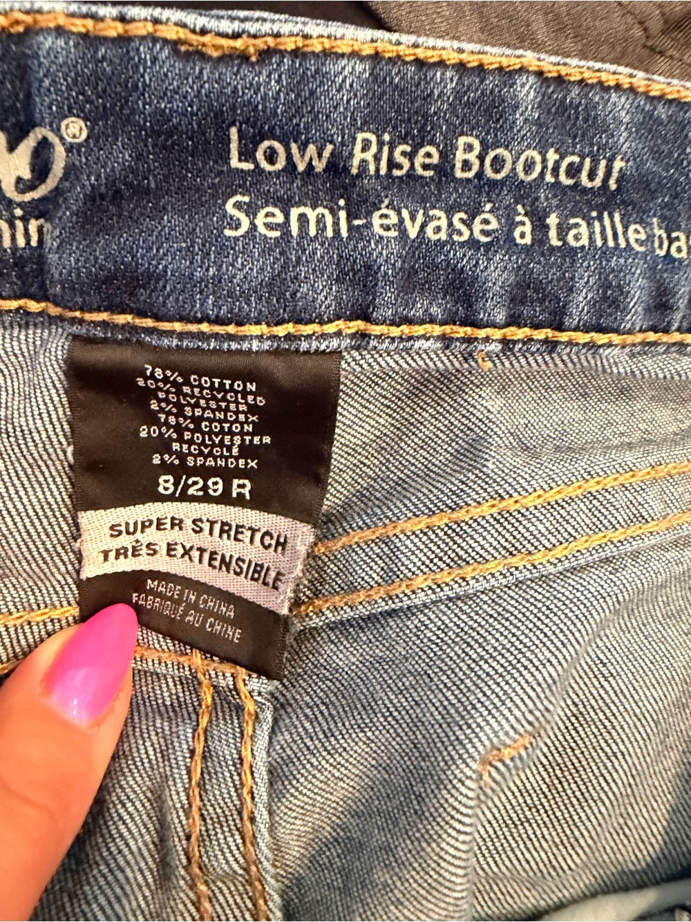 Mossino Denim Women’s Low Rise Bootcut Jeans 78% Cotton size 8/29R - Picture 3 of 10